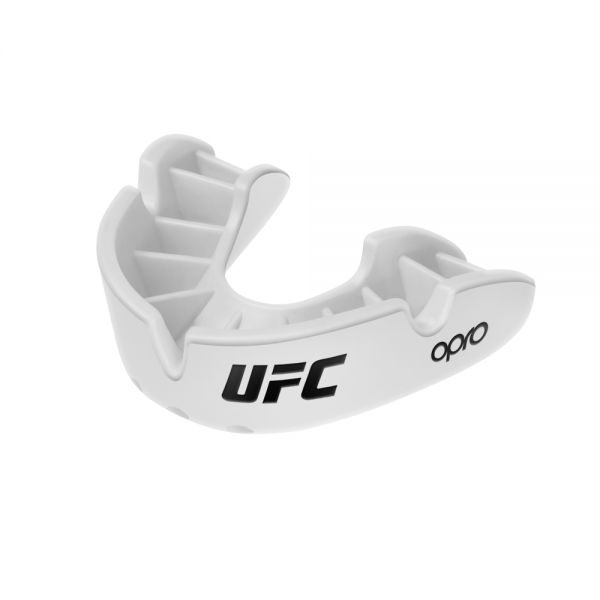Protector Bucal Opro UFC nivel Bronce color blanco